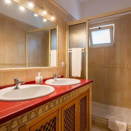 Casa Mestre * Виламура